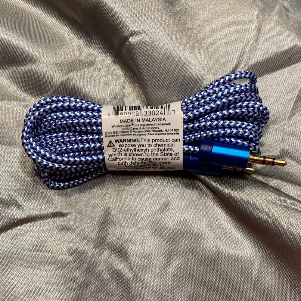 WIRELESS GEAR durable blue